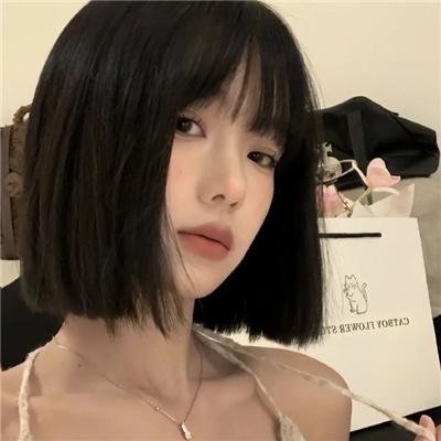 三层楼的女孩